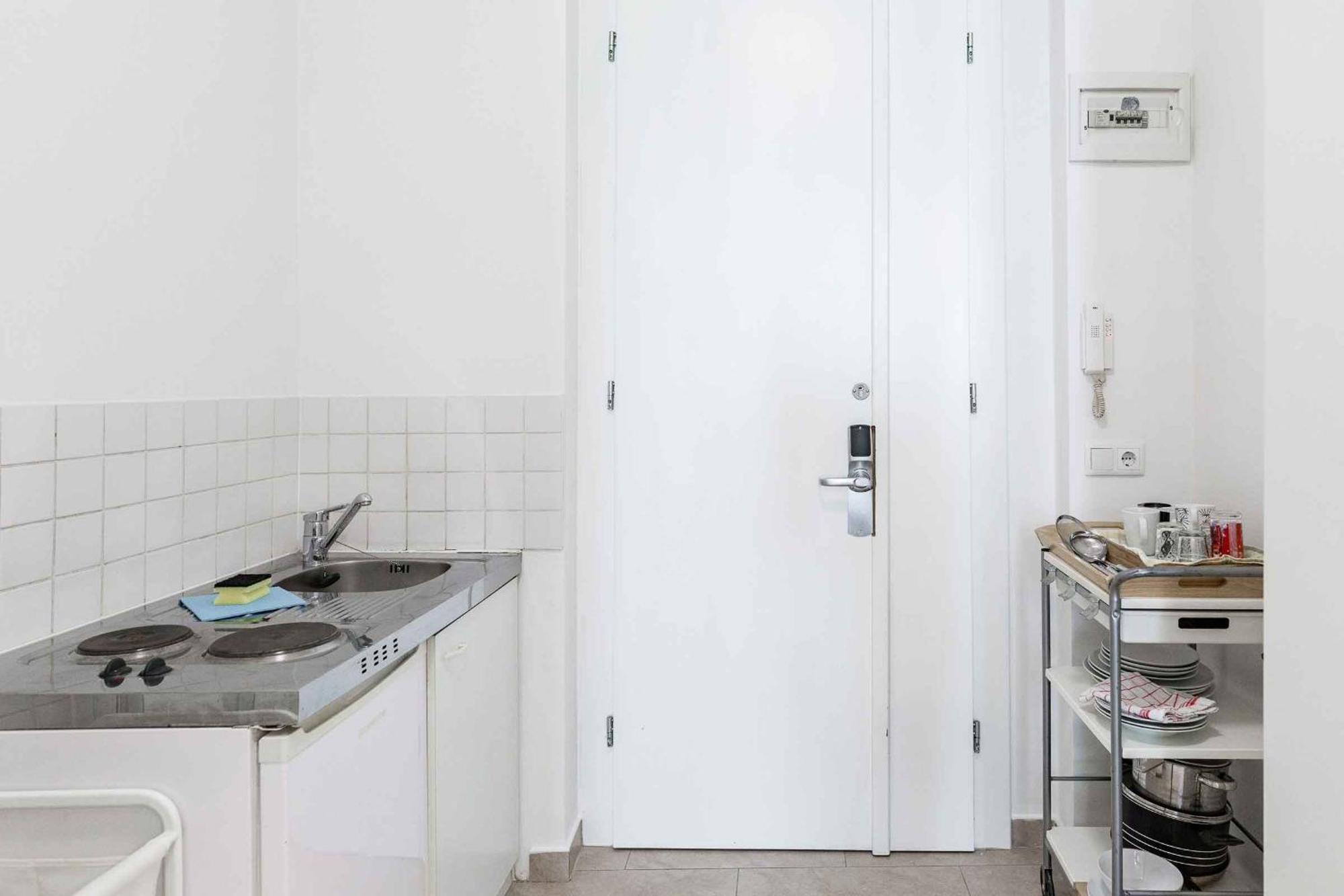 Flarent Economy Apartments Вена Экстерьер фото